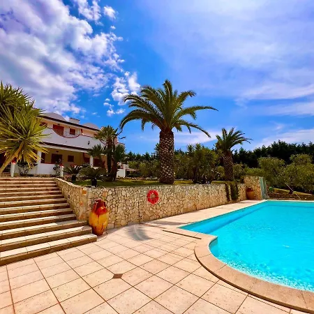 Poggio Di Luna Relais Peschici